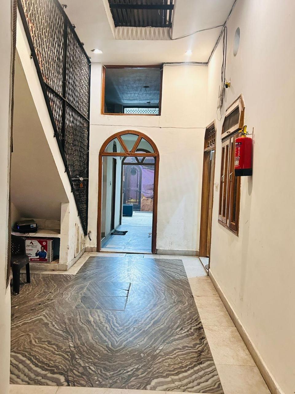 Agrawal Inn Guest House 마투라 외부 사진